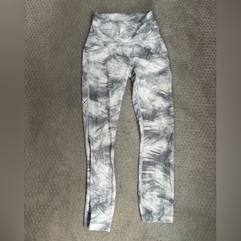 Gray and White Patterned Lululemon Leggings
